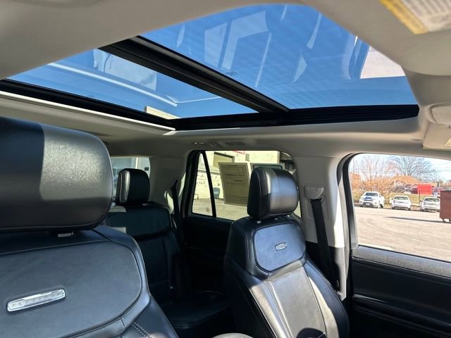 Certified 2025 Ford Expedition Platinum image 17