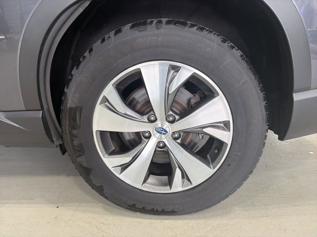 Used 2022 Subaru Ascent Premium w/ Convenience Package AWD/4WD image 4