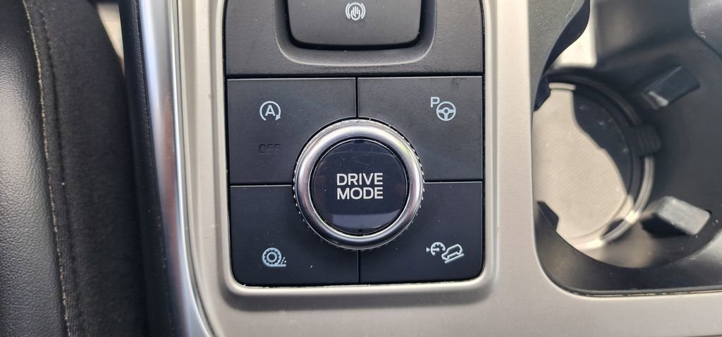 Used 2021 Ford Explorer Platinum w/ Equipment Group 601A AWD/4WD image 36