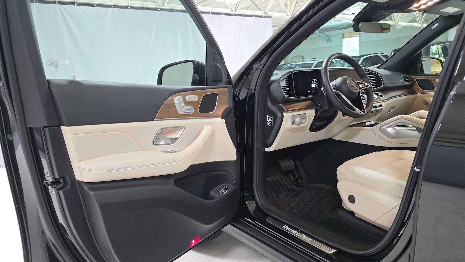 Certified 2026 Mercedes-Benz GLE 350 4MATIC image 19
