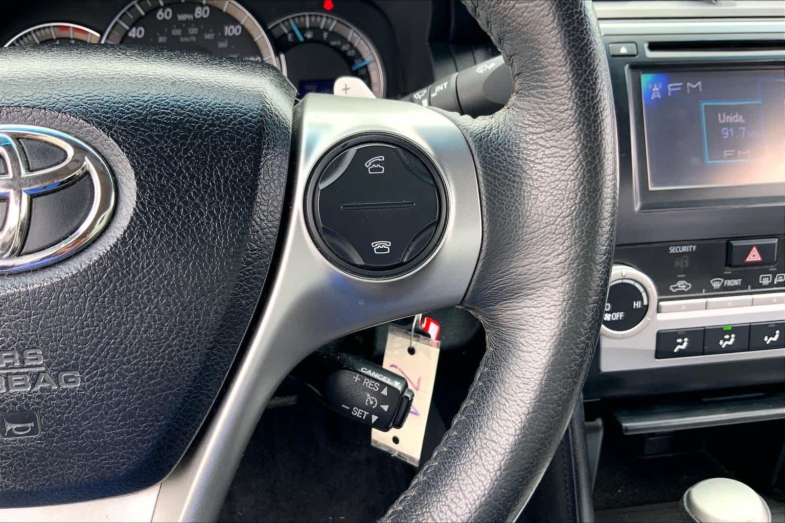 Used 2012 Toyota Camry SE FWD image 24