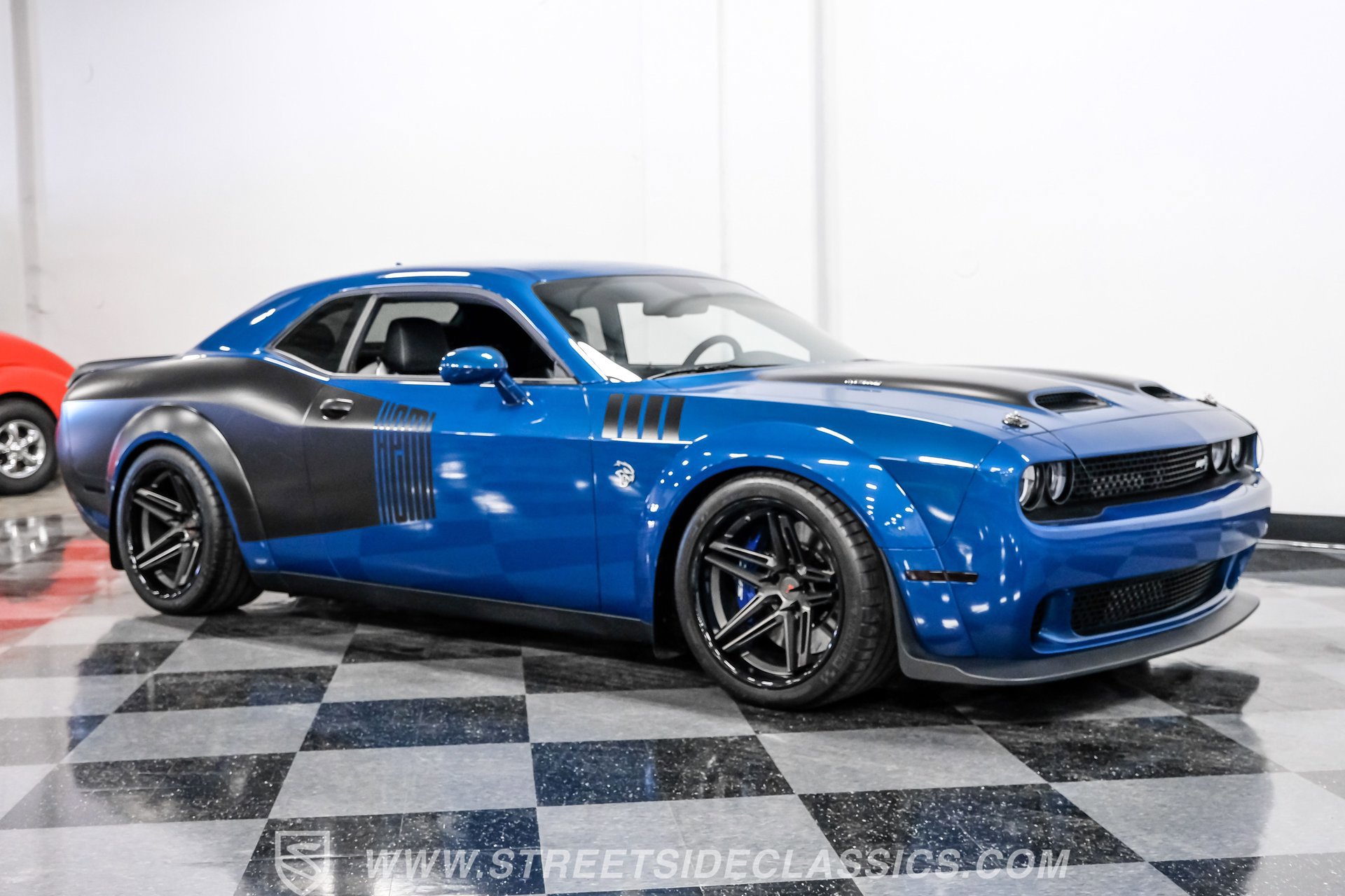 Used 2022 Dodge Challenger SRT Hellcat image 13