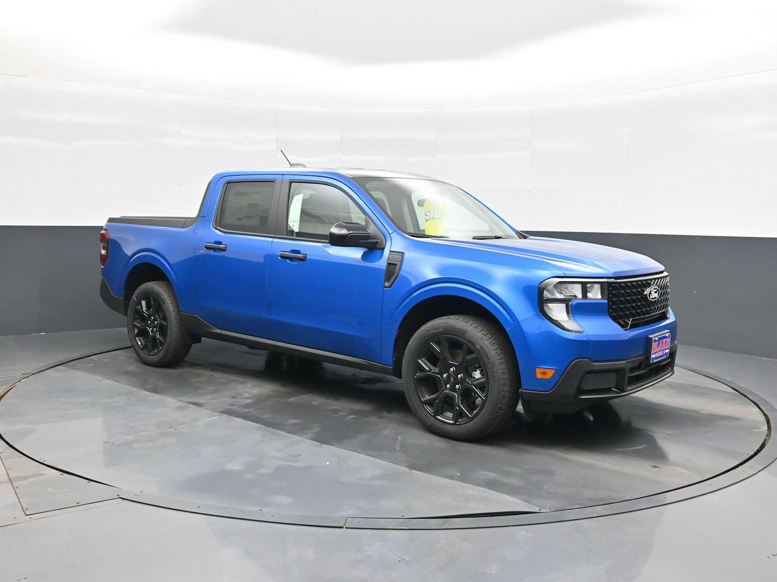 New 2025 Ford Maverick XLT w/ XLT Luxury Package image 1