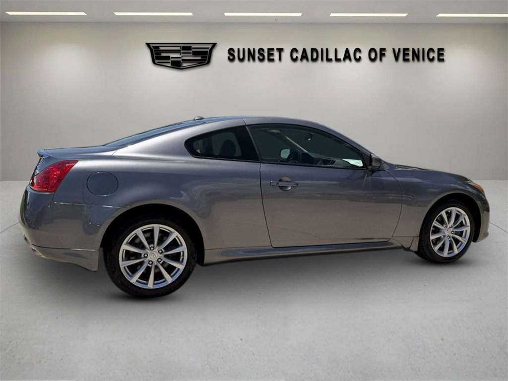 Used 2013 INFINITI G37 x Coupe w/ Premium Pkg AWD/4WD image 3