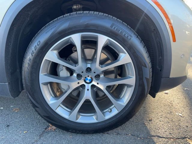 Used 2019 BMW X5 xDrive40i w/ Premium Package 2 image 33