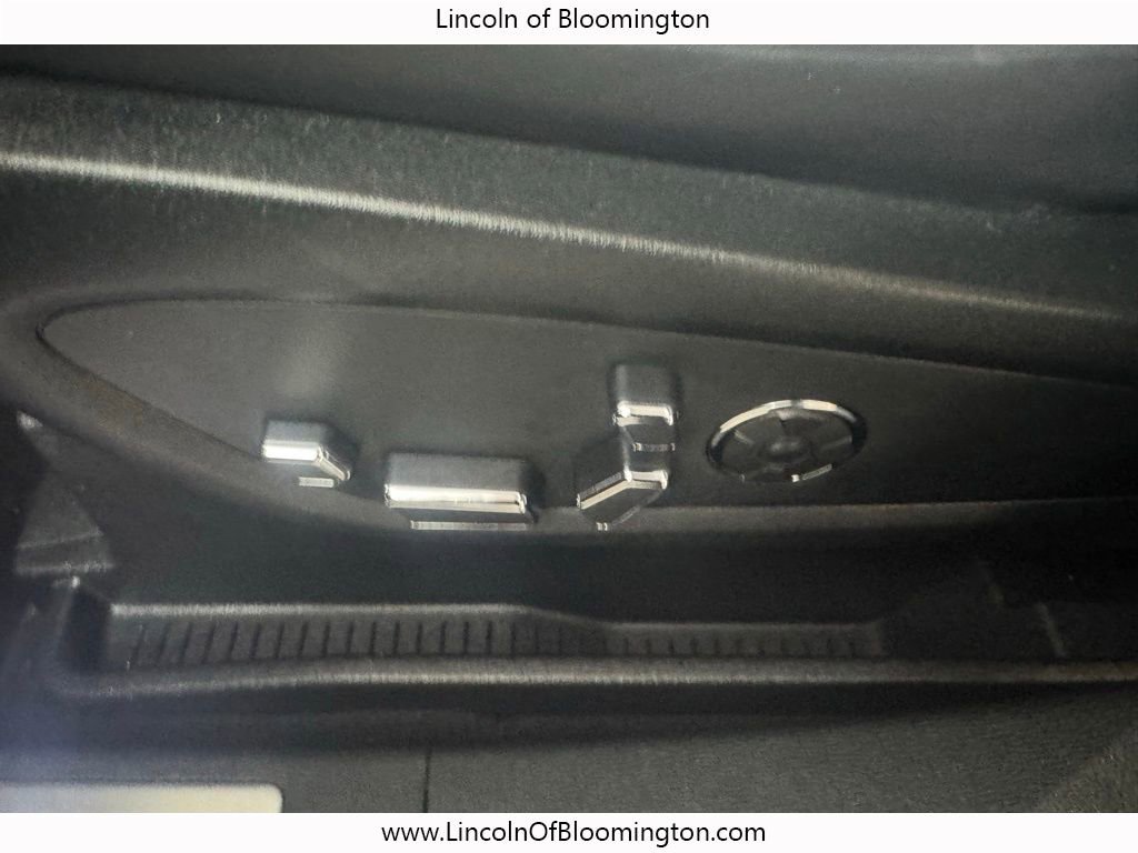 Certified 2023 Lincoln Nautilus Reserve w/ Equipment Group 201A image 41