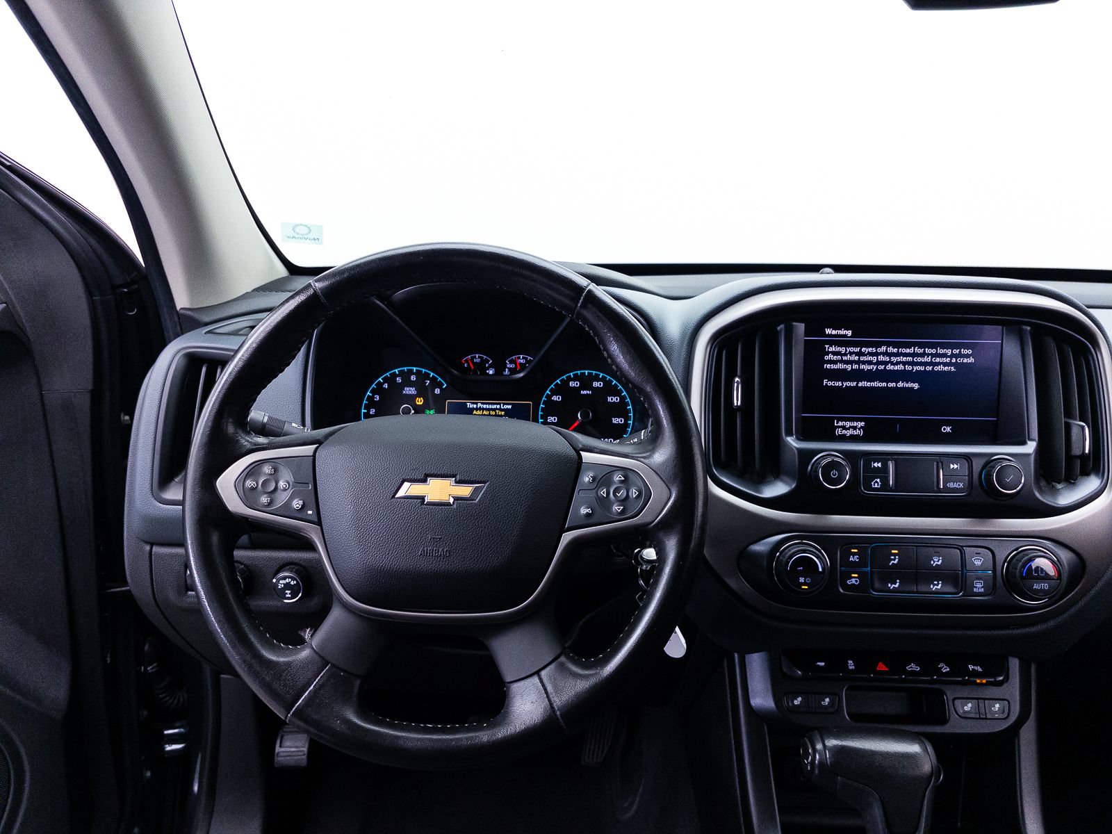 Used 2020 Chevrolet Colorado Z71 AWD/4WD image 7