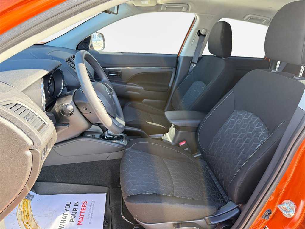 Used 2024 Mitsubishi Outlander Sport ES image 12