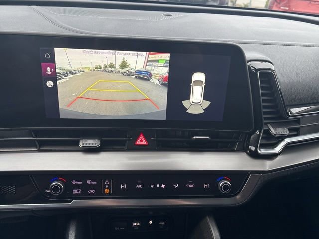 Used 2023 Kia Sportage EX image 18