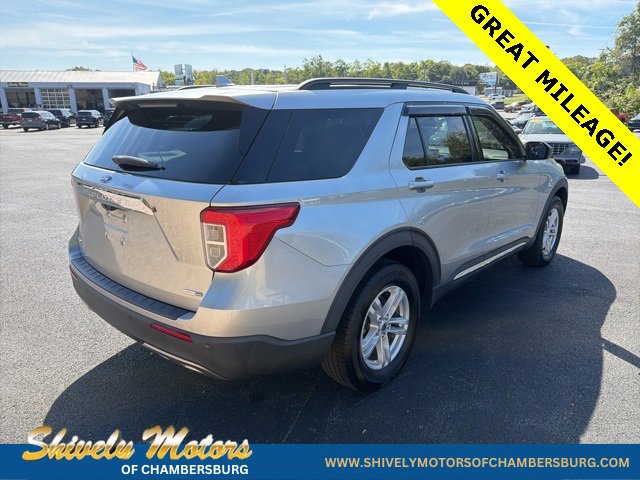 Used 2020 Ford Explorer XLT w/ Equipment Group 202A image 5