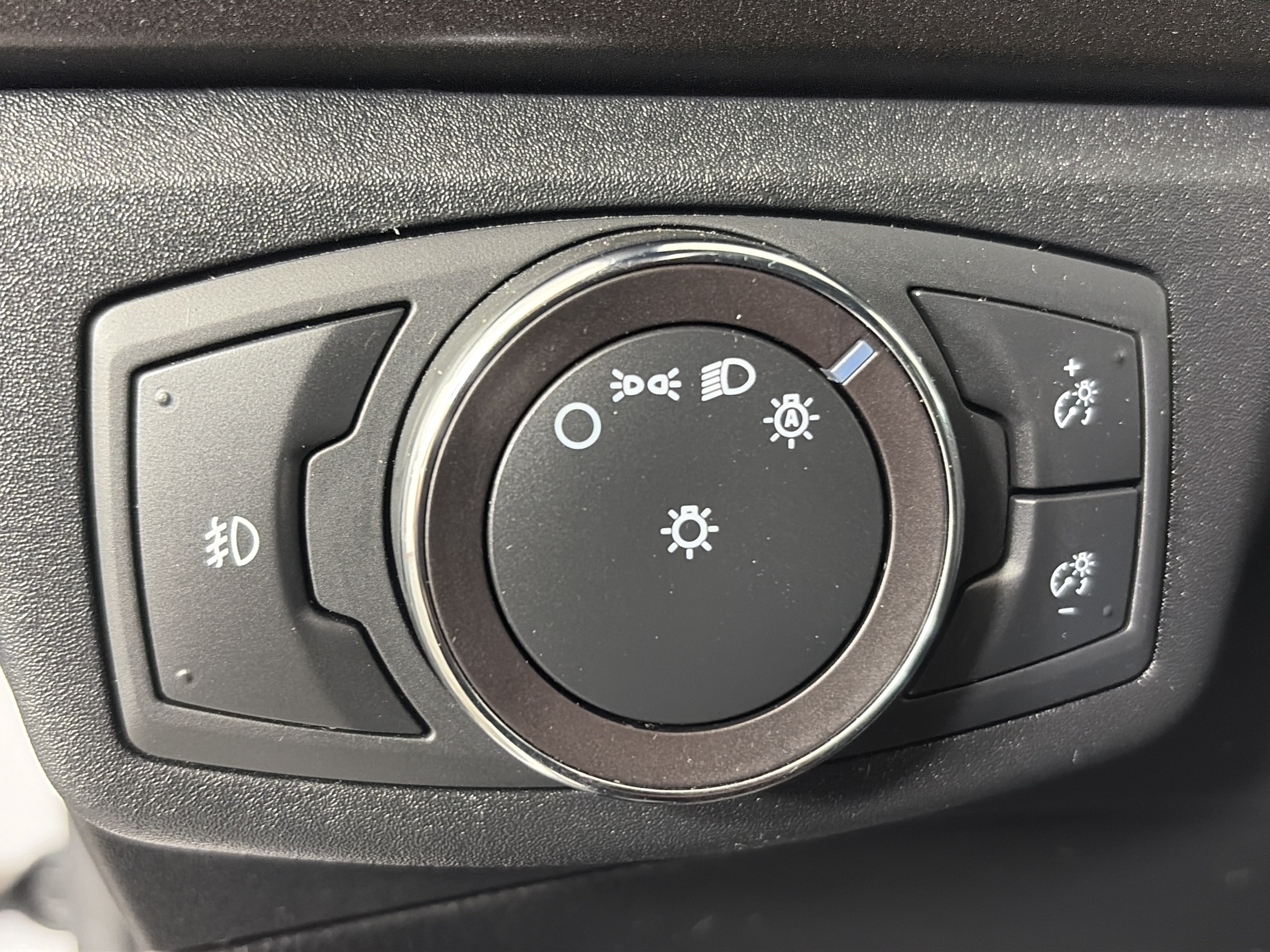Used 2019 Ford Fusion Titanium FWD image 30