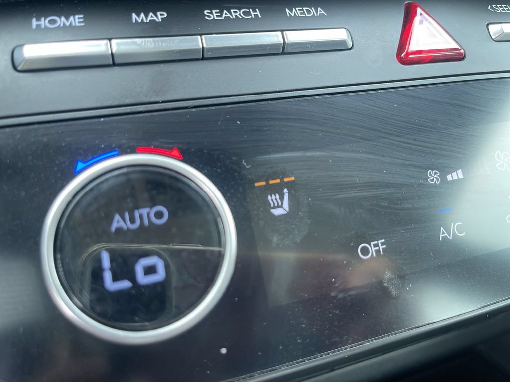 Used 2025 Hyundai Sonata SEL FWD image 26