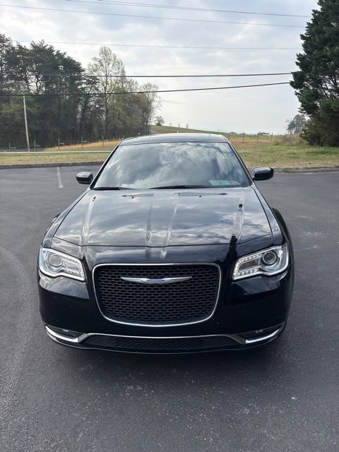 Used 2021 Chrysler 300 Touring L w/ Popular Equipment Group image 20