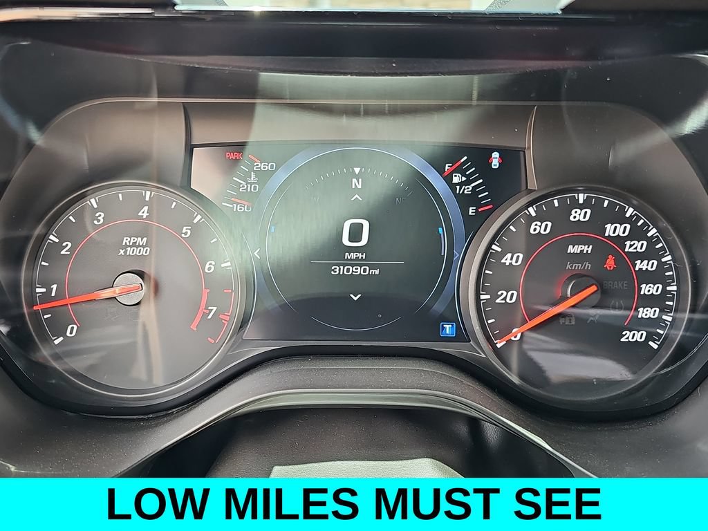 Used 2019 Chevrolet Camaro SS RWD image 18
