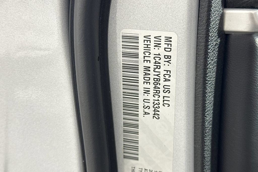 Used 2024 Jeep Grand Cherokee Limited 4xe AWD/4WD image 36