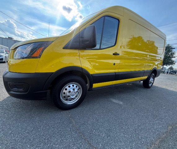 Used 2023 Ford Transit 250 Medium Roof AWD image 2