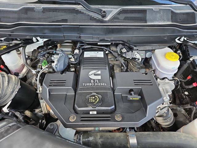 Used 2024 RAM 2500 Laramie image 30
