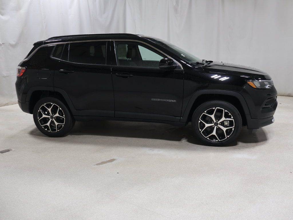 New 2026 Jeep Compass Limited AWD/4WD image 7