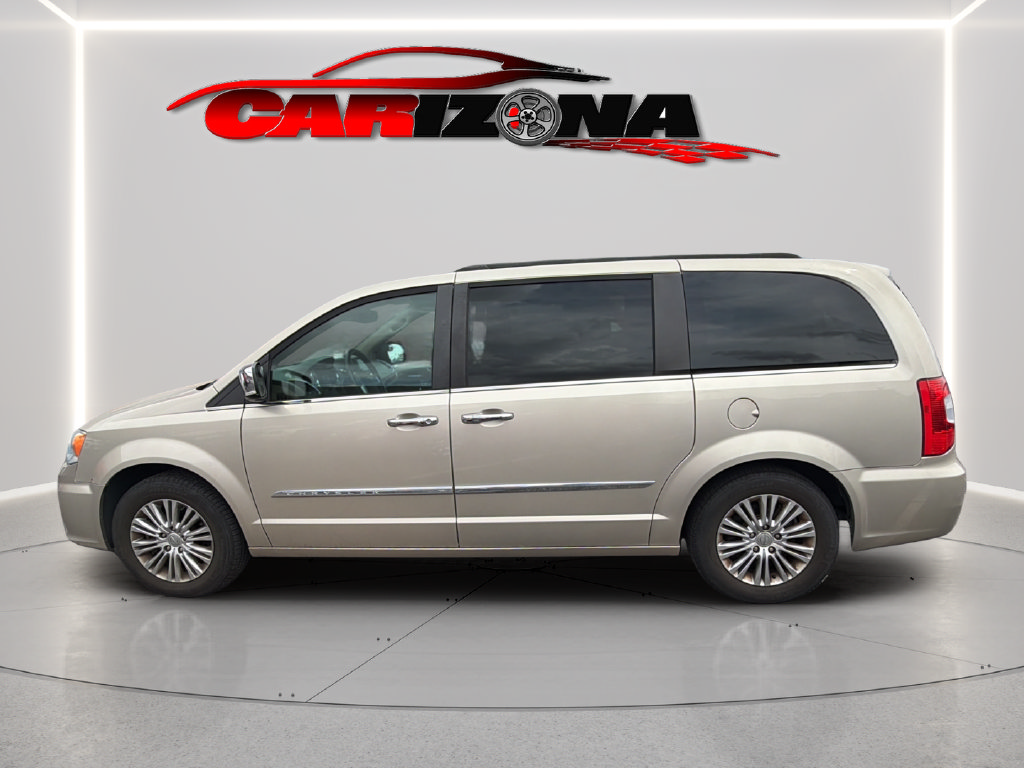 Used 2015 Chrysler Town & Country Touring-L w/ Driver Convenience Group FWD image 13
