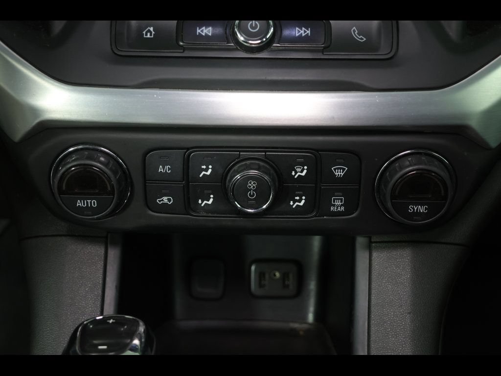 Used 2019 GMC Acadia SLE FWD image 21