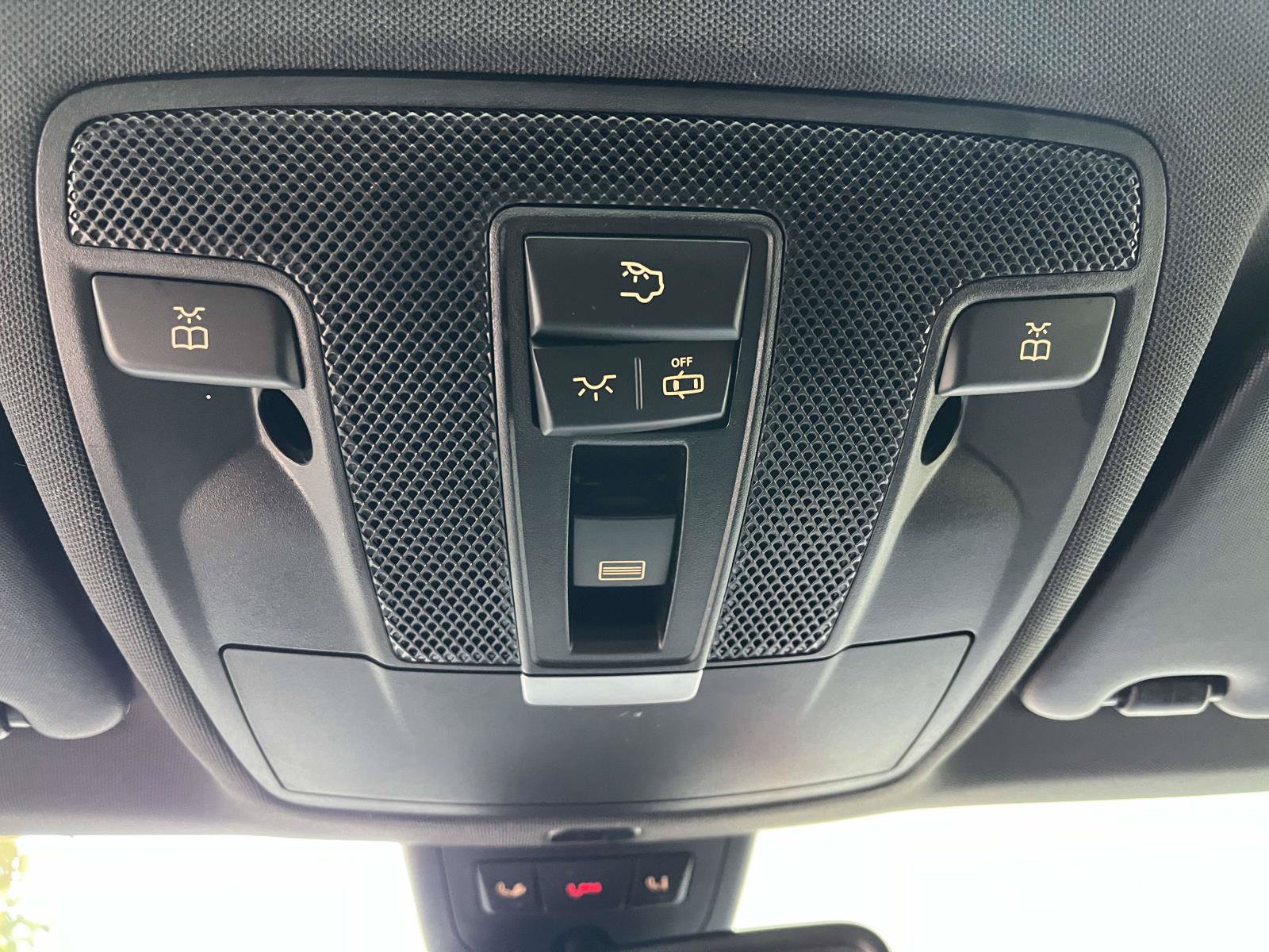 Used 2019 Mercedes-Benz GLA 250 4MATIC image 37