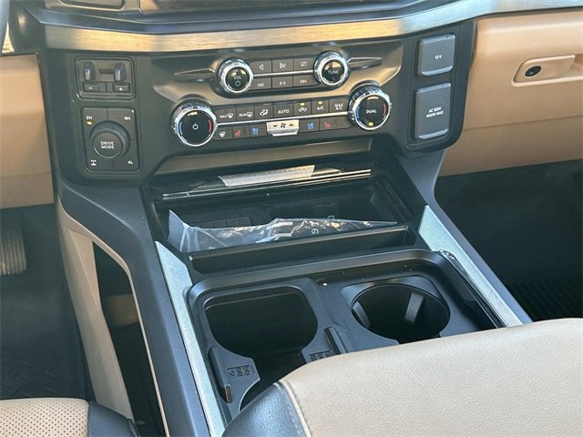 Certified 2024 Ford F350 Lariat w/ Lariat Ultimate Package image 17