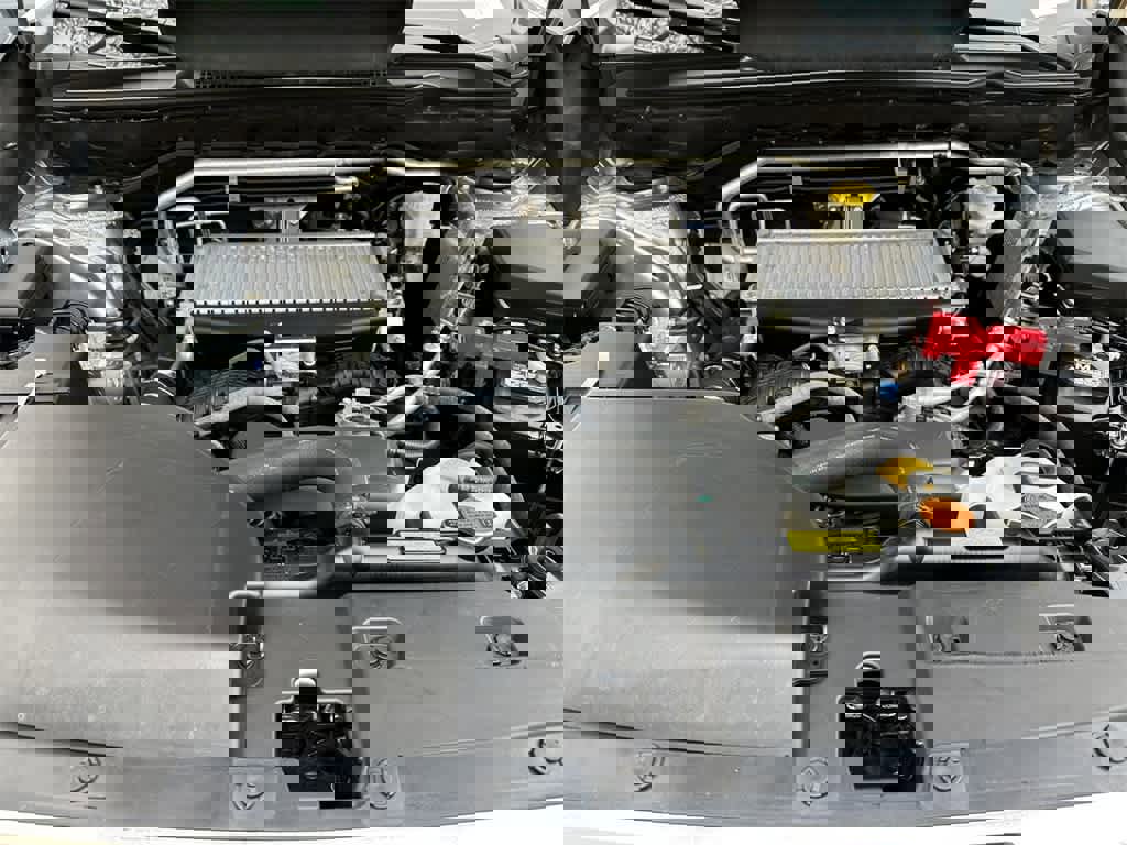 Used 2022 Subaru Ascent Limited w/ Technology Package image 9