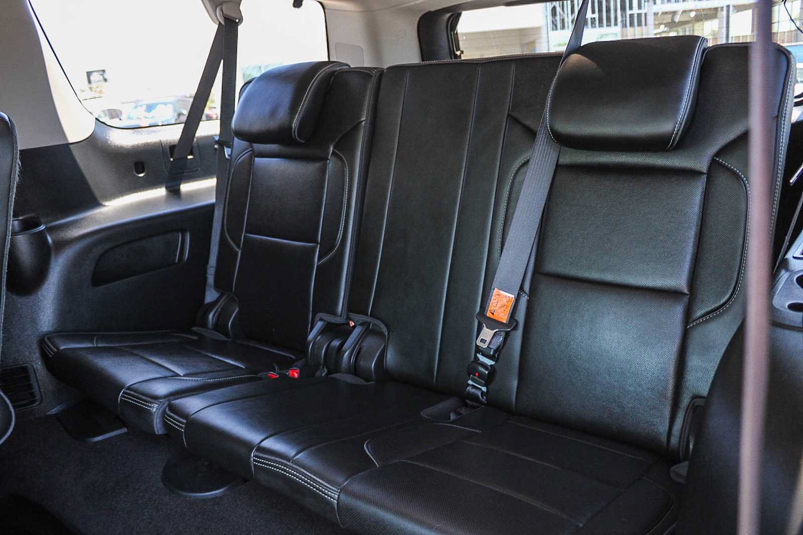 Used 2018 GMC Yukon XL Denali RWD image 19