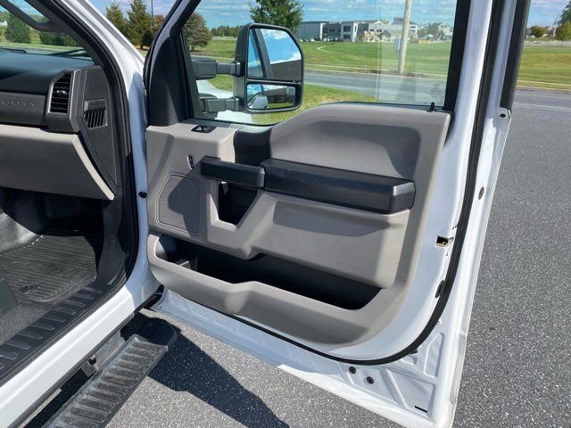 Used 2019 Ford F250 XL w/ Power Equipment Group image 19