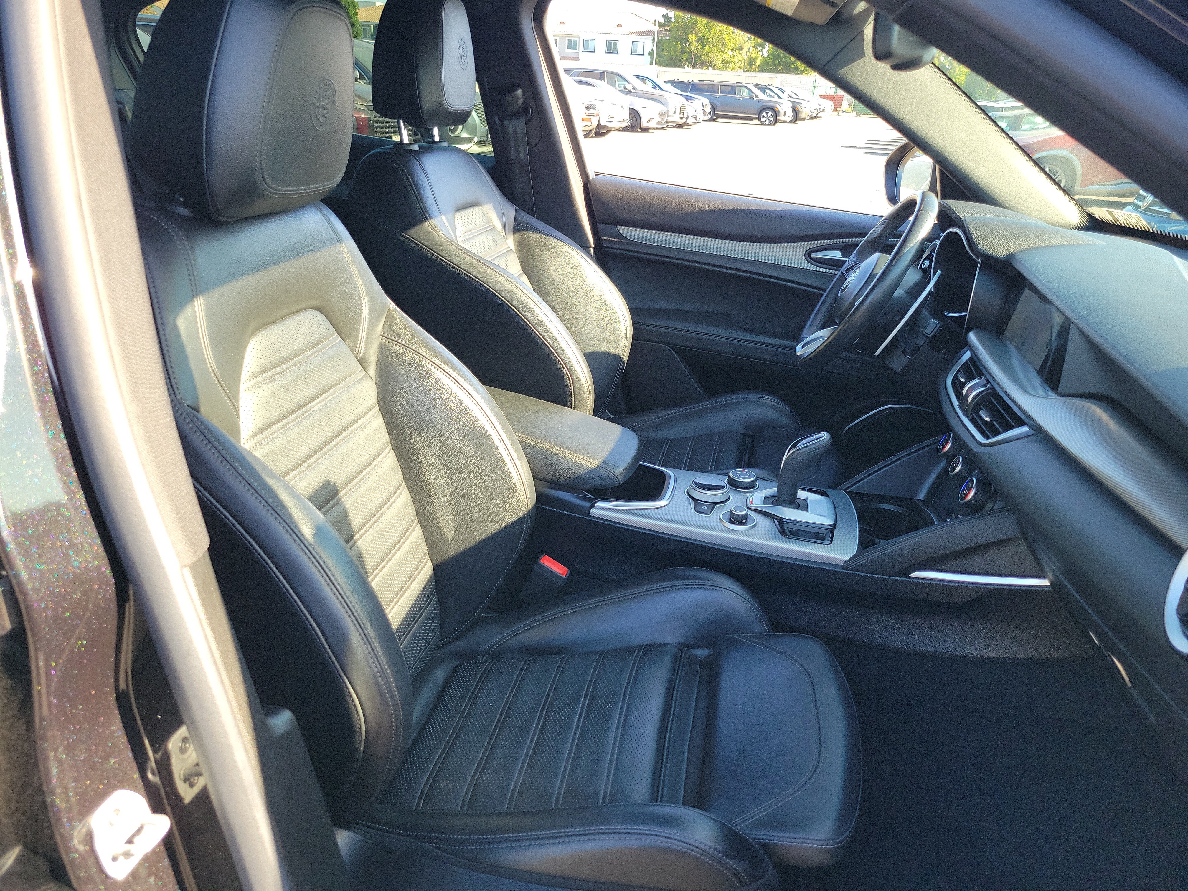 Used 2022 Alfa Romeo Stelvio Veloce AWD/4WD image 20