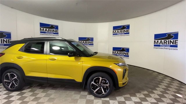 Certified 2023 Chevrolet TrailBlazer RS w/ Sun and Liftgate Package image 3