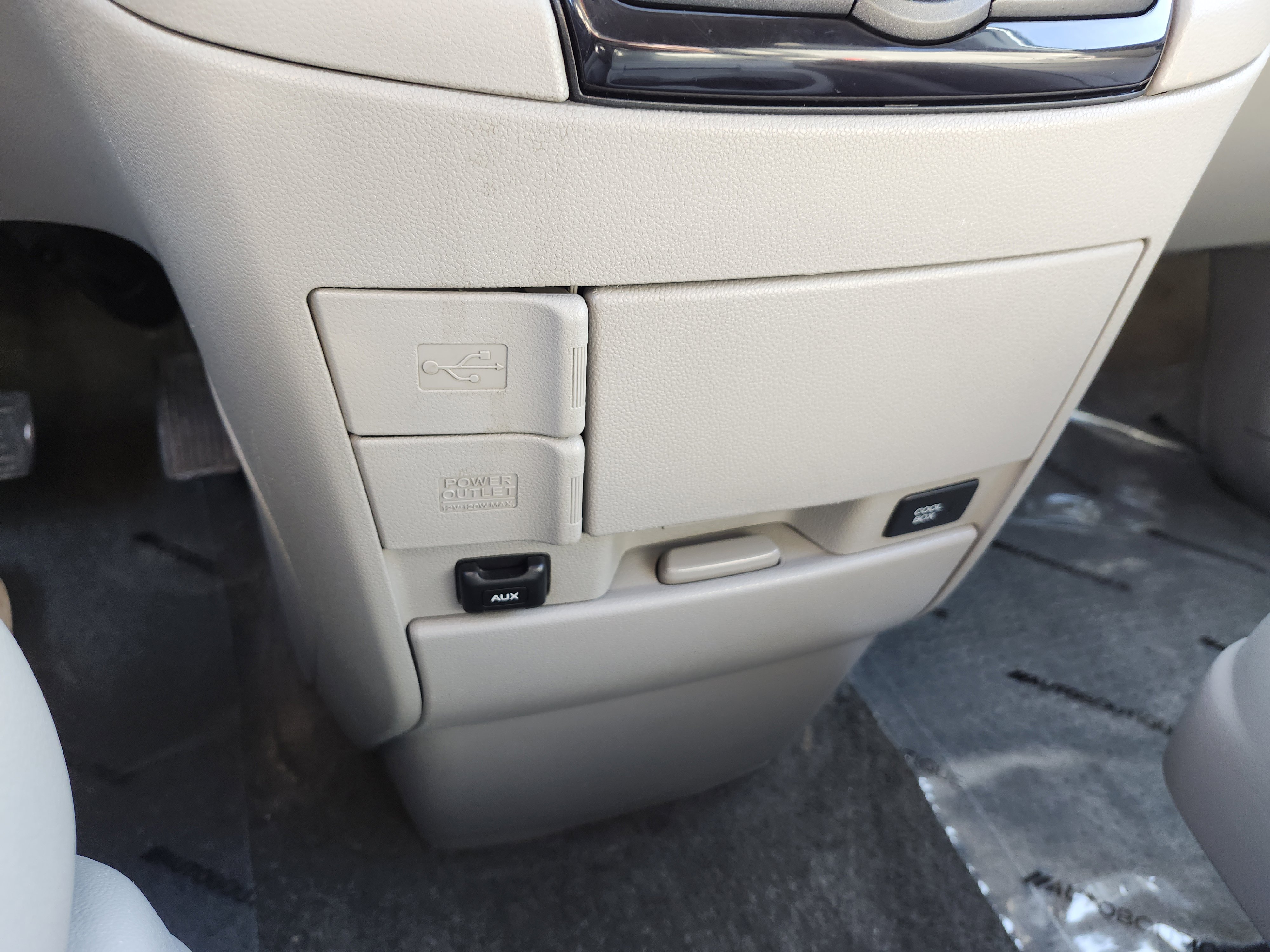 Used 2014 Honda Odyssey EX-L image 9