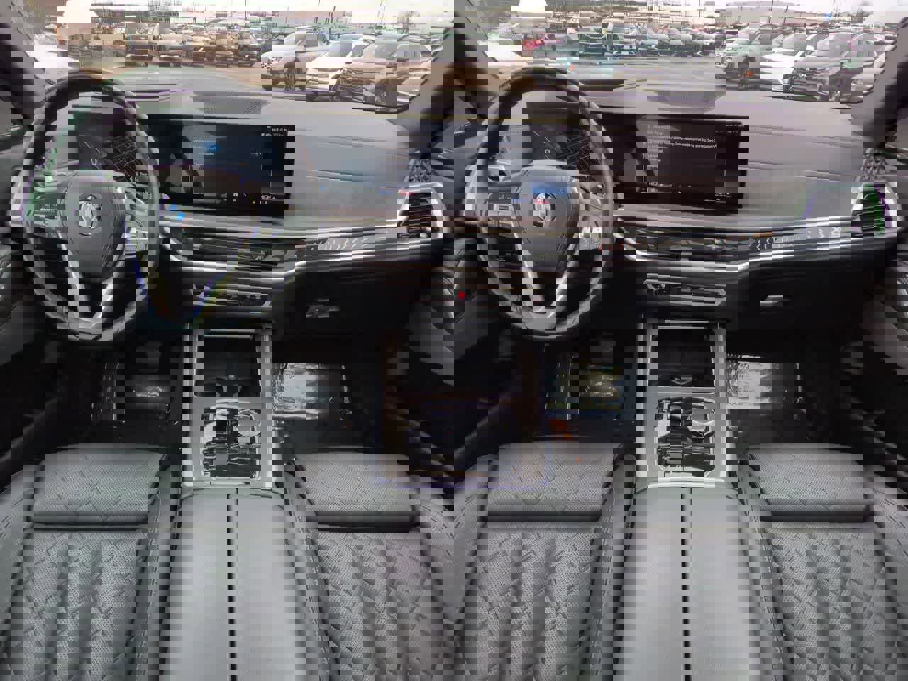 Used 2024 BMW X5 xDrive40i w/ Premium Package image 15