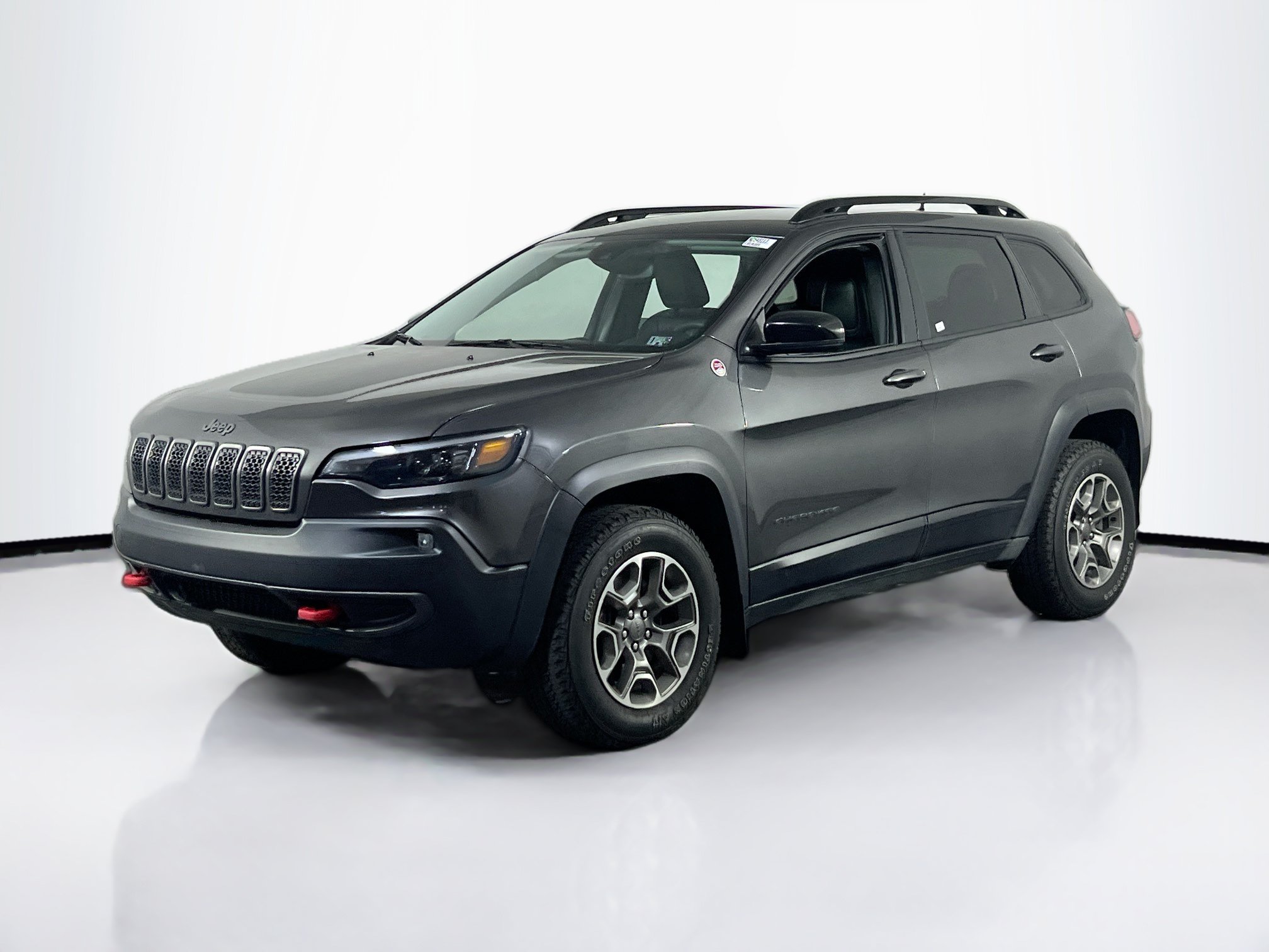 Used 2022 Jeep Cherokee Trailhawk w/ Premium Leather Package AWD/4WD image 1