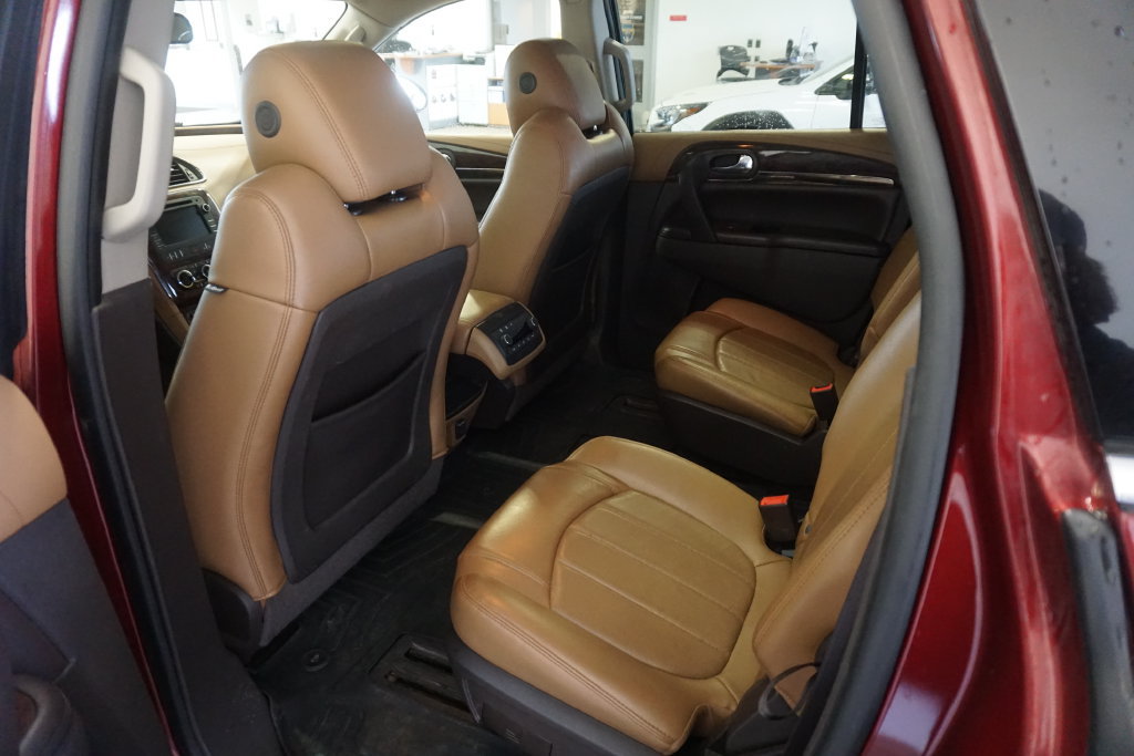 Used 2015 Buick Enclave Leather AWD/4WD image 23