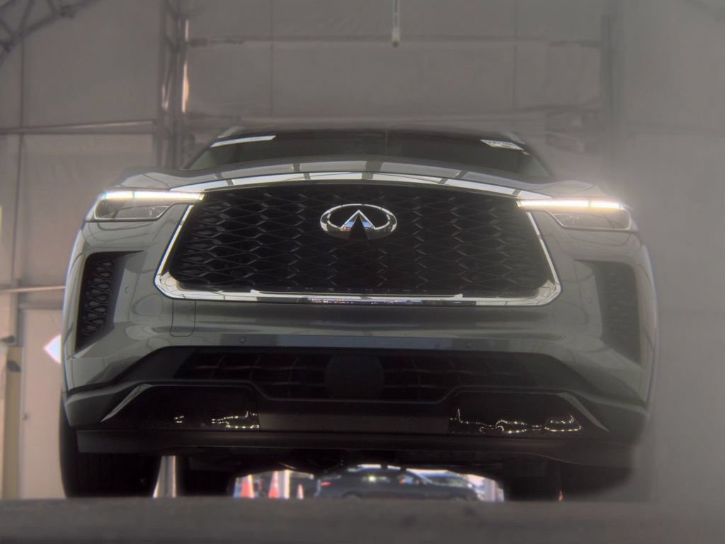 Certified 2023 INFINITI QX60 Luxe w/ Cargo Package FWD image 13