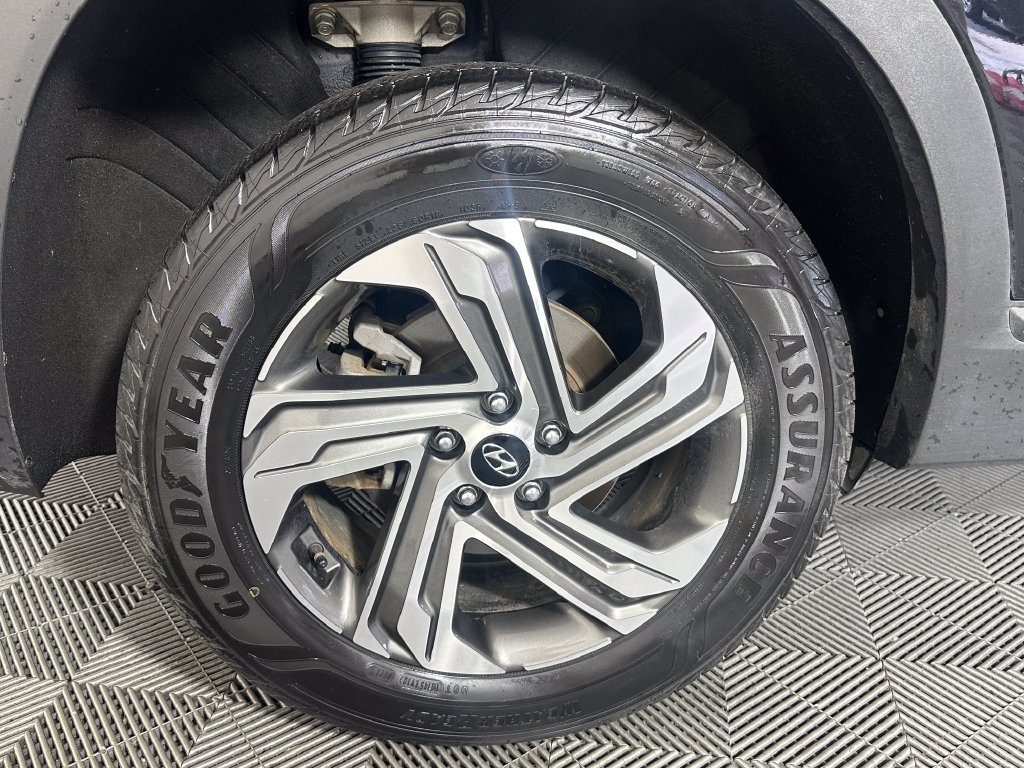 Used 2021 Hyundai Santa Fe SE AWD/4WD image 11