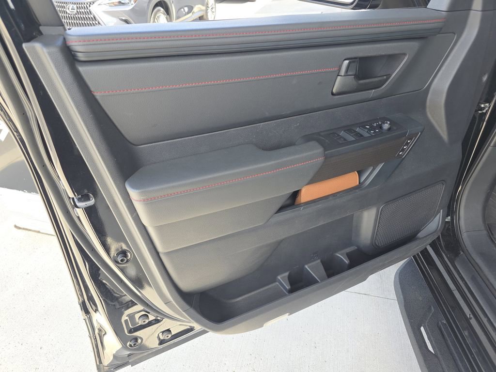 Used 2023 Toyota Sequoia TRD Pro AWD/4WD image 18