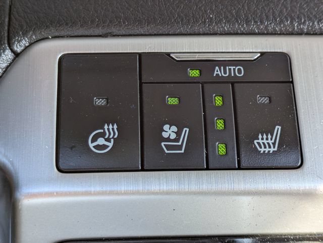Used 2020 Toyota Land Cruiser AWD/4WD image 24