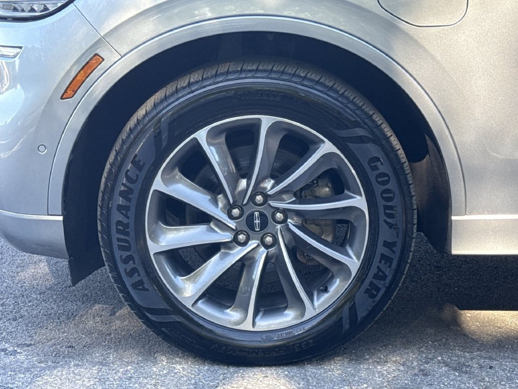 Used 2020 Lincoln Aviator Grand Touring w/ Equipment Group 301A AWD/4WD image 18