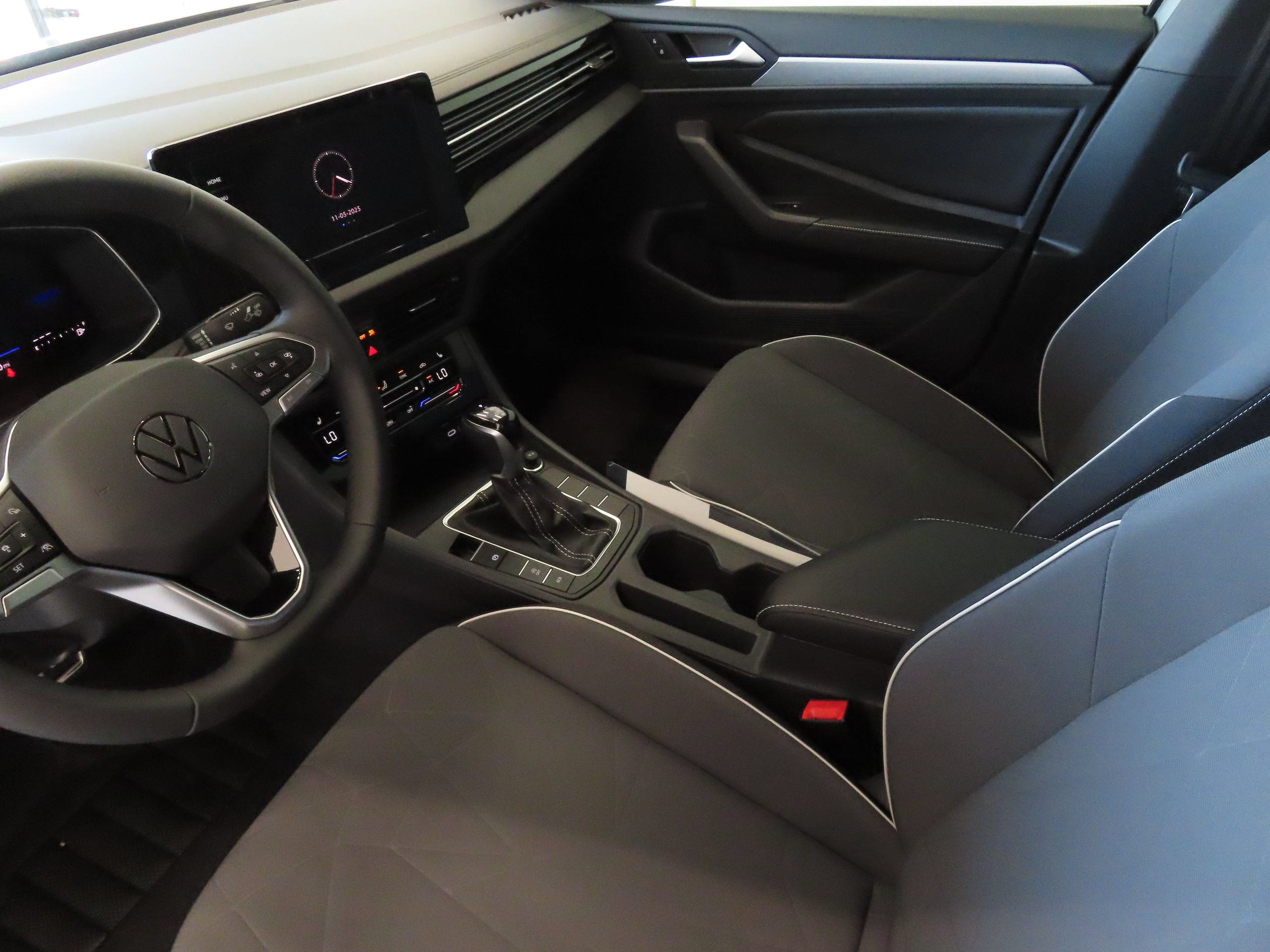 New 2026 Volkswagen Jetta Sport FWD image 19
