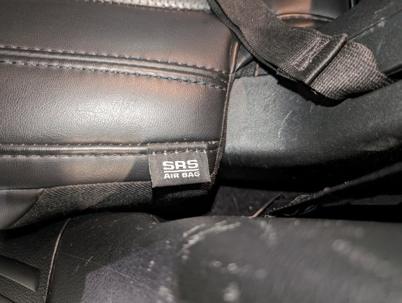 Used 2017 Jeep Cherokee Overland w/ Technology Group image 54