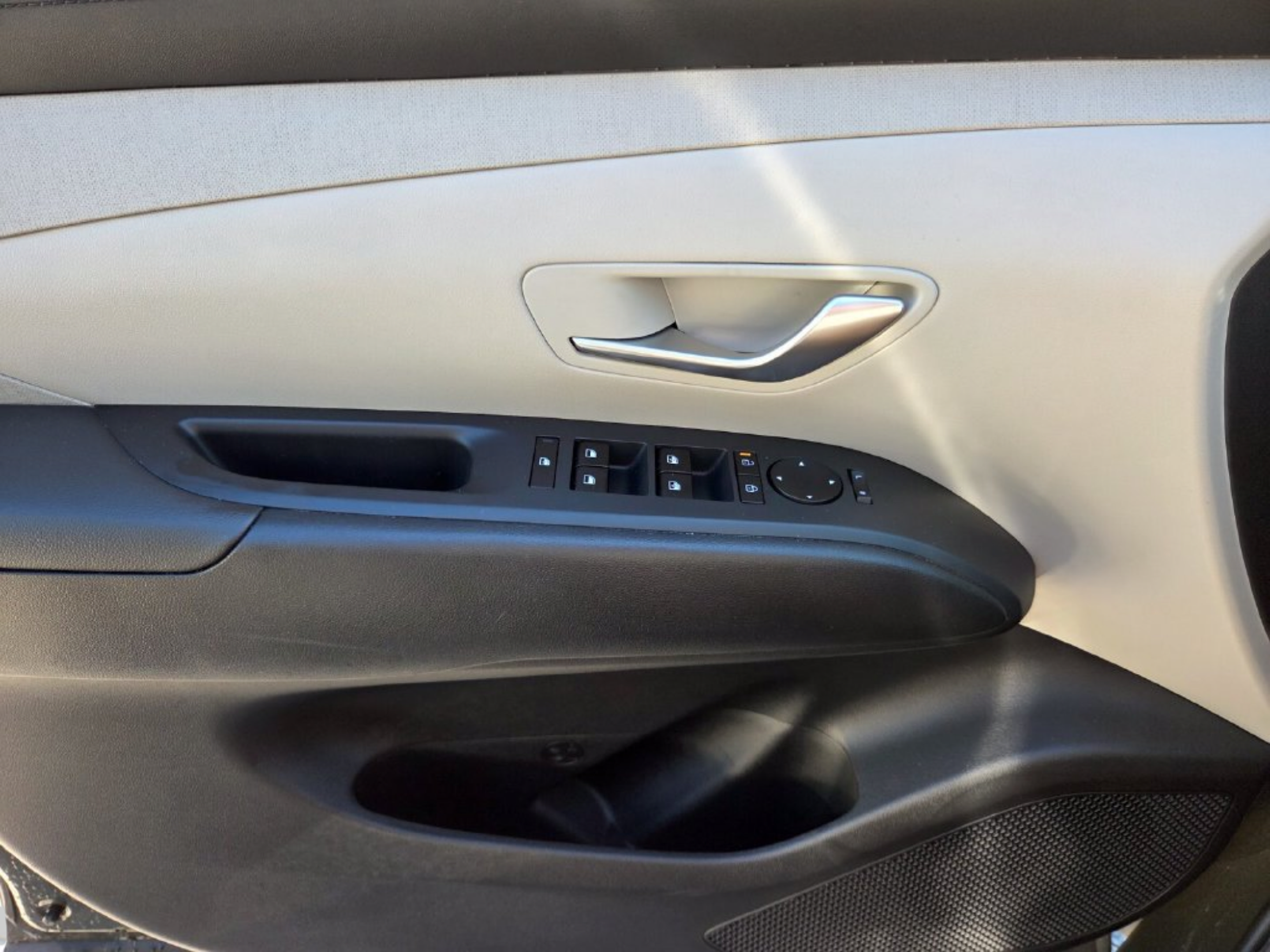 Used 2025 Hyundai Tucson SEL FWD image 19