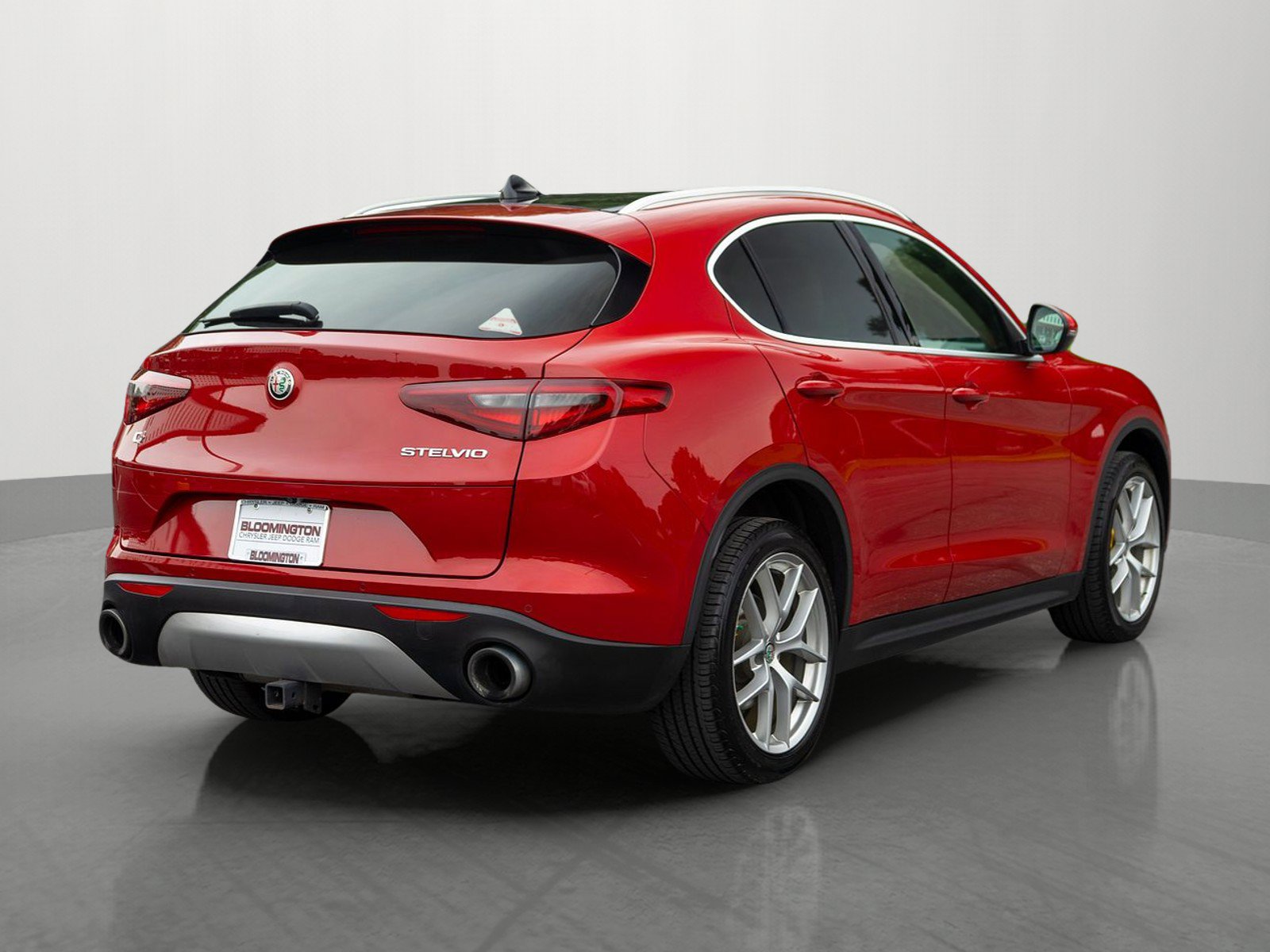 Used 2018 Alfa Romeo Stelvio Ti Lusso AWD/4WD image 7