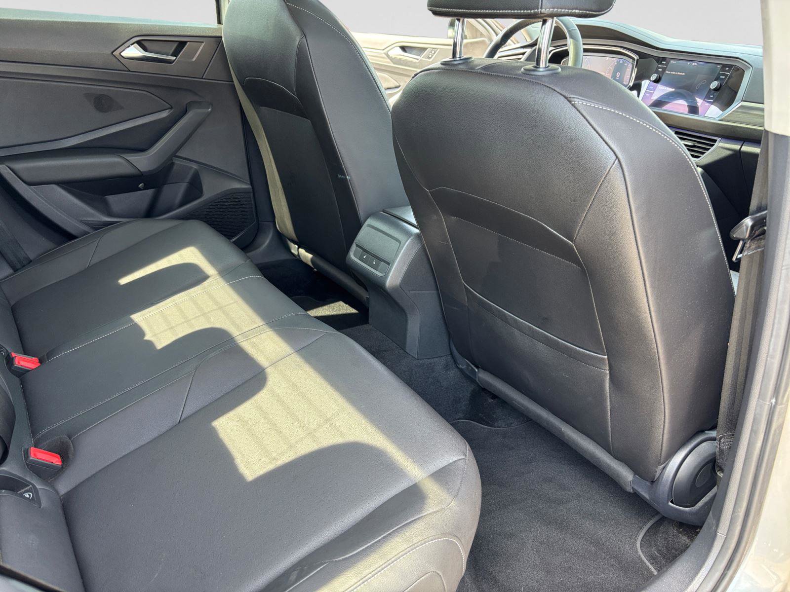Used 2020 Volkswagen Jetta SEL FWD image 39