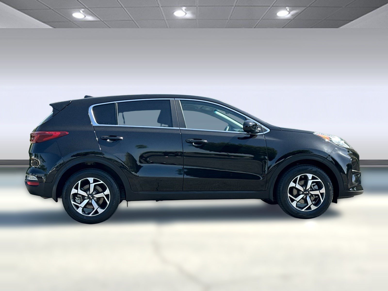 Used 2022 Kia Sportage LX FWD image 8