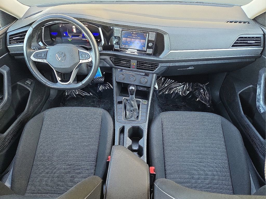 Used 2024 Volkswagen Jetta S image 16