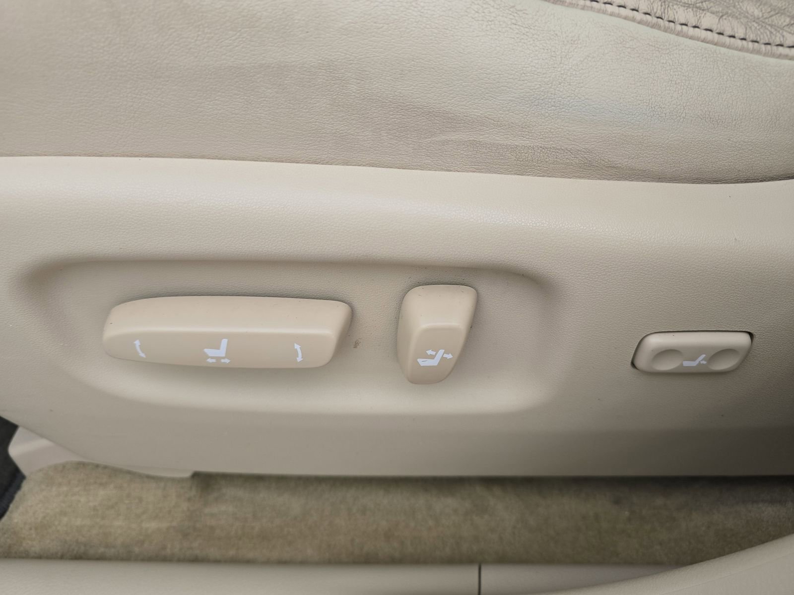 Used 2013 Lexus RX 350 FWD w/ Premium Pkg image 10