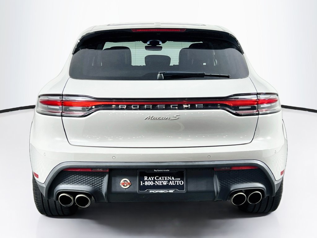 Certified 2024 Porsche Macan S AWD/4WD image 10