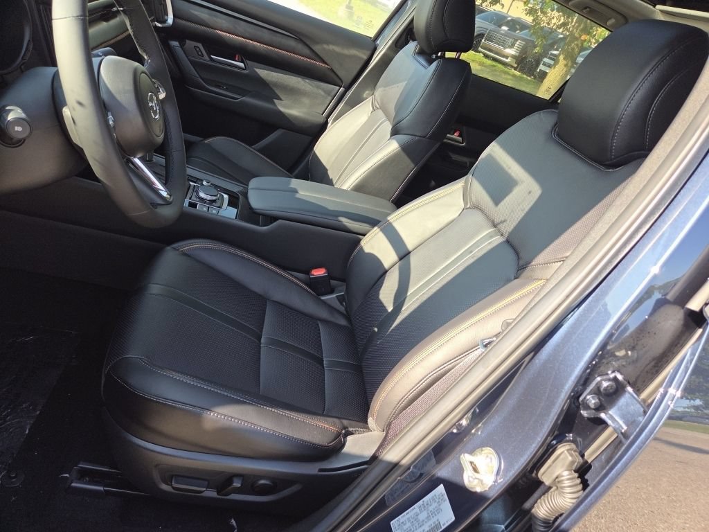 New 2026 MAZDA CX-50 AWD 2.5 Hybrid w/ Cargo Package image 17